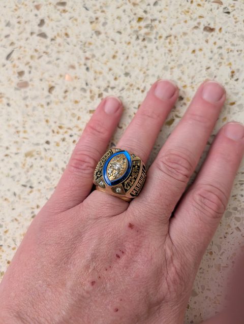 ring · Thu Sep 24